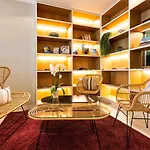 Mercure President