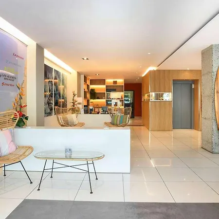 Отель Mercure President