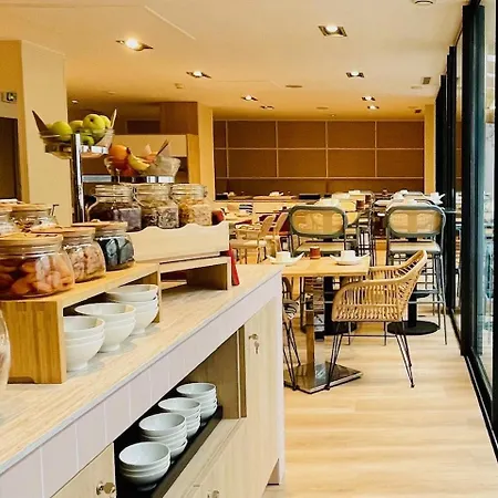 Mercure President 4*