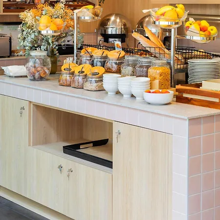 Отель Mercure President