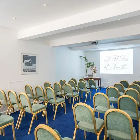 Mercure President