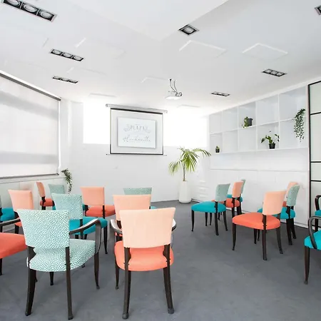 Mercure President